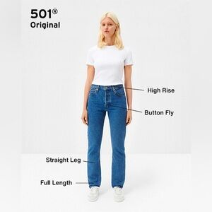 NWOT Levi’s 501 Original Fit Ladies Size 27 Jeans - Medium Blue Wash